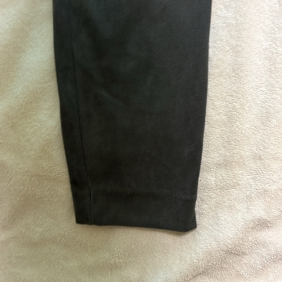 Desi Ultra Swade Lilly Pulitzer Leggings - Picture 3 of 6